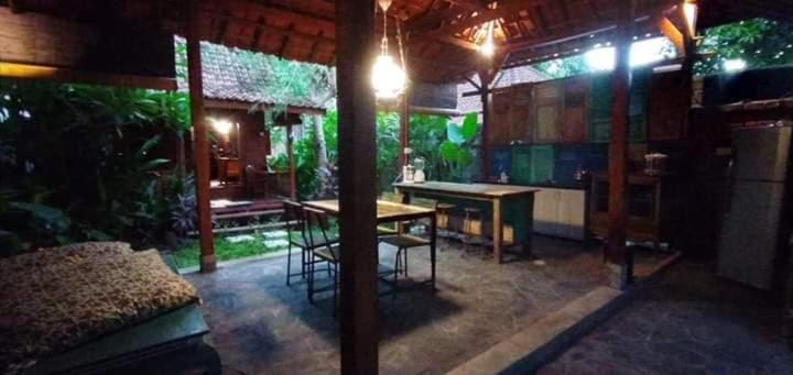 Klotok Surf Shack Villa Klungkung Bagian luar foto