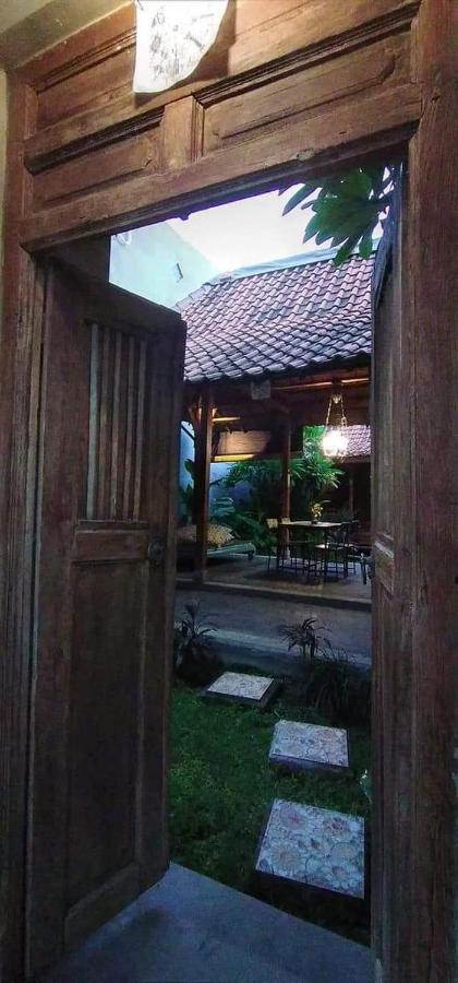 Klotok Surf Shack Villa Klungkung Bagian luar foto